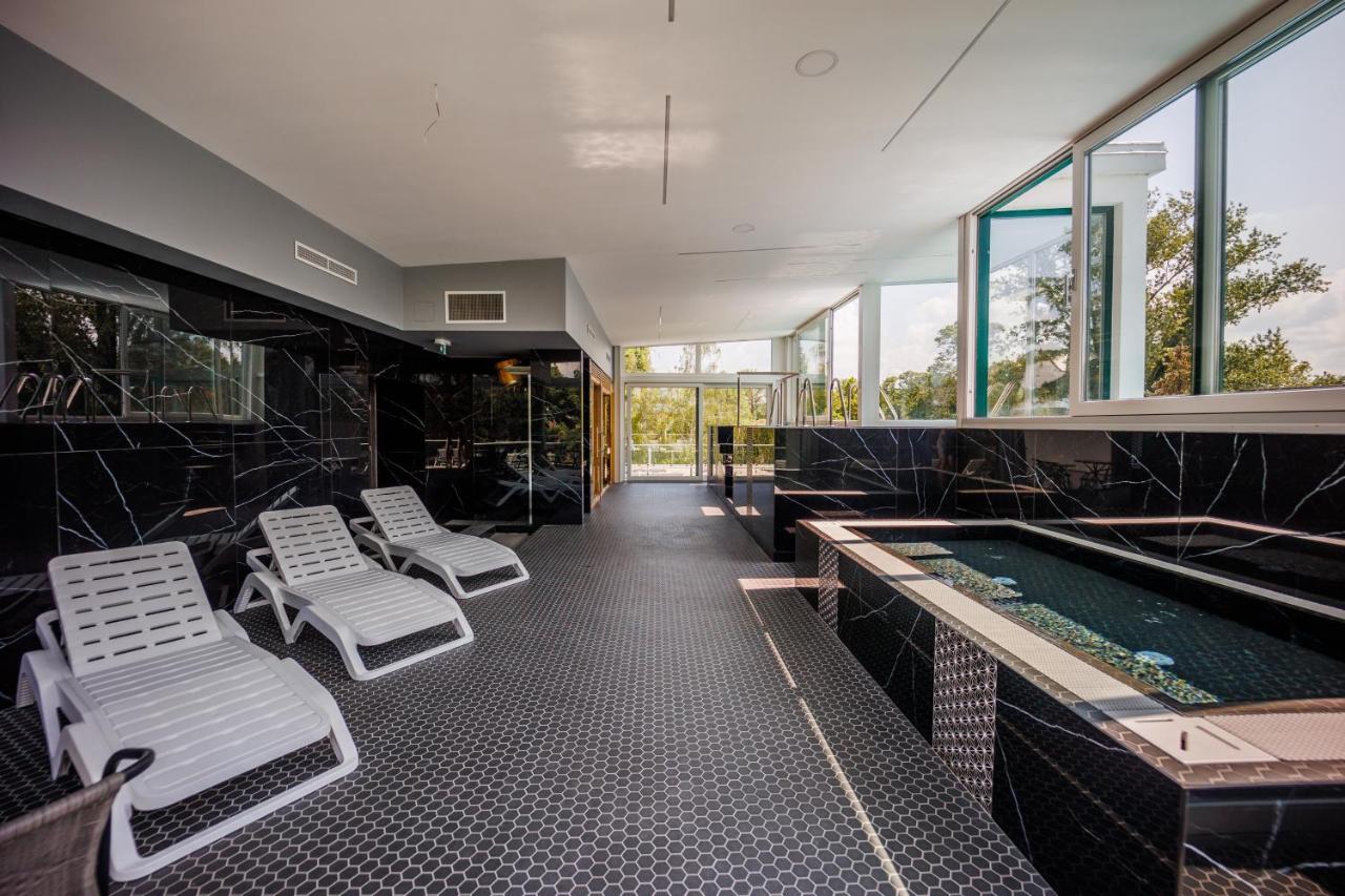Villa Bauhaus Wellness Apartments 207 - Petiteplage シオーフォク エクステリア 写真